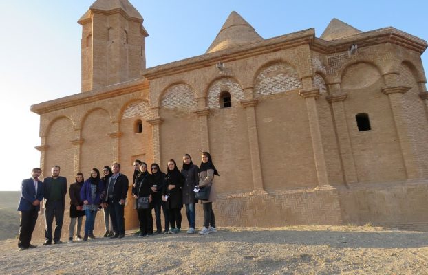 اردوی علمی دانشجویان معماری روستای منور-زبرلو 1395